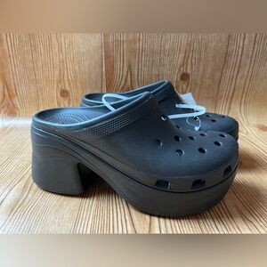 NWT Crocs Siren Clog Platform Mules 3.5 In Heel Comfy Black Noir M10 / W12
